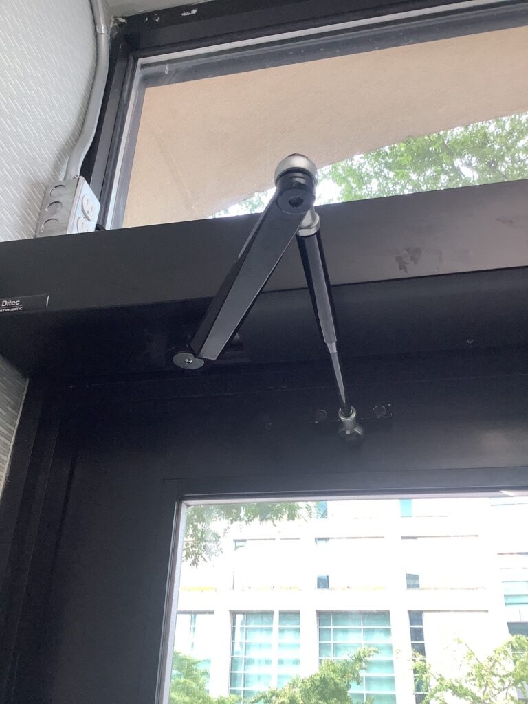 Automatic Door Operator for Healthcare Offices